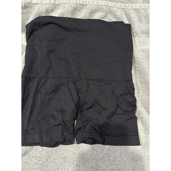 Thalia Sofi Intimates Woman's Shorts - Picture 2 of 3